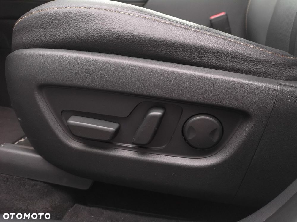 Mazda CX-60 - 12