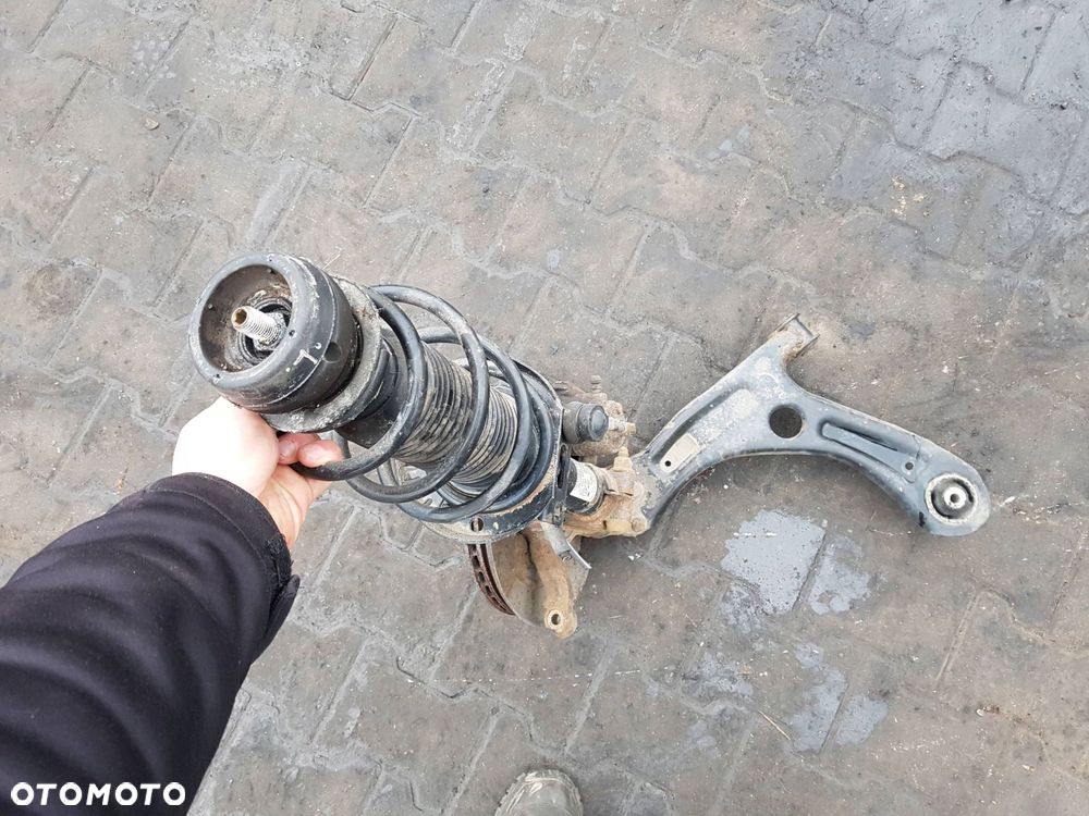 VW UP MII CITIGO 11-16r 1.0 B MPI AMORTYZATOR WAHACZ ZWROTNICA LEWA PRZÓD - 3