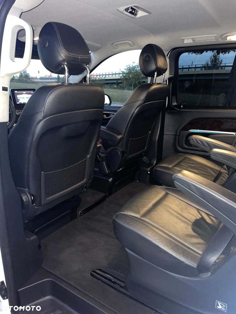 Mercedes-Benz Klasa V 250 (BlueTEC) d Avantgarde 7G-Tronic - 24