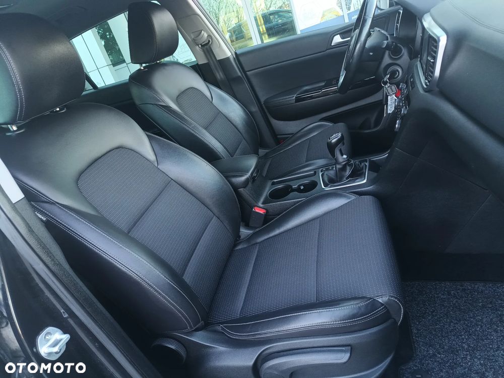 Kia Sportage 1.6 CRDI 2WD SPIRIT - 22