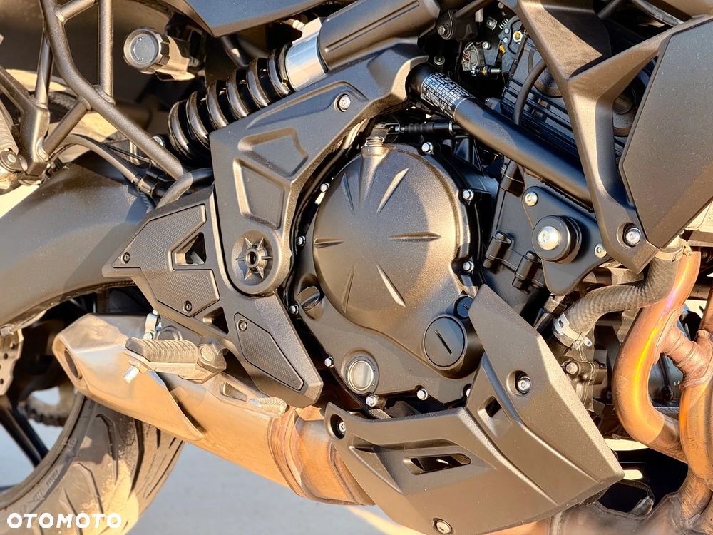 Kawasaki Versys 650 - 40