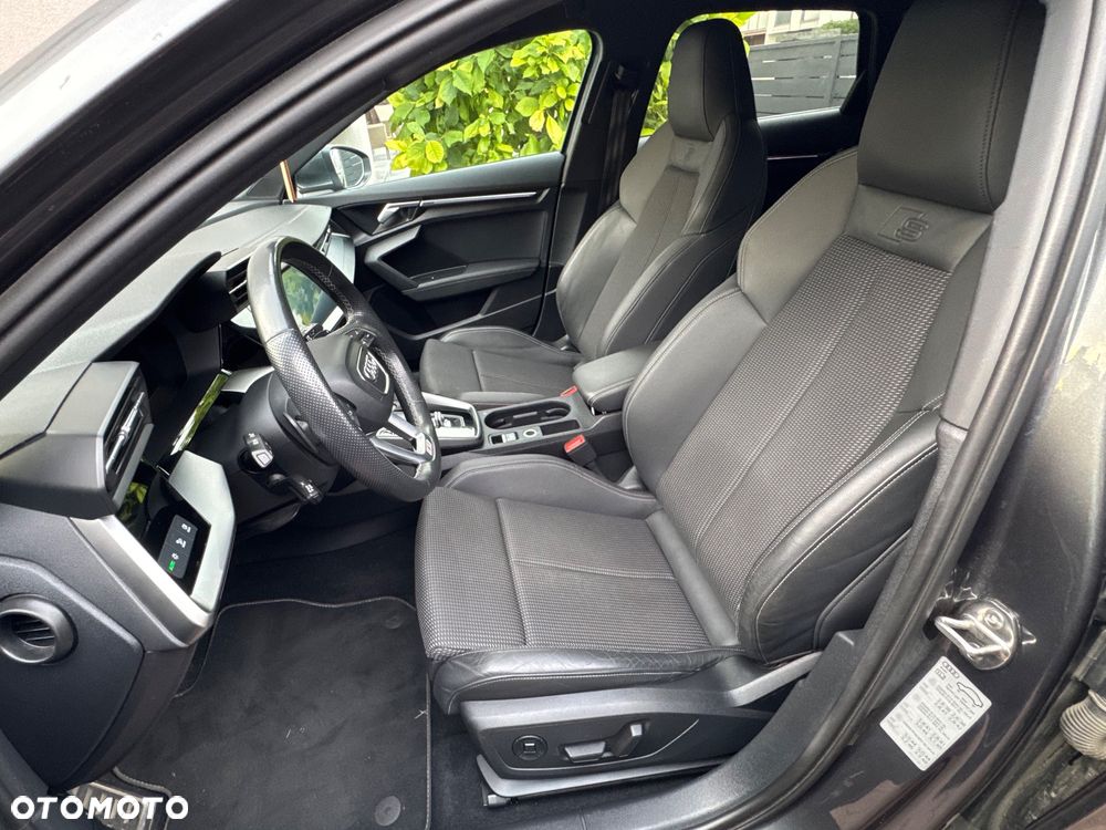 Audi A3 Sportback 1.4 TFSI e-tron S line Sportpaket - 16