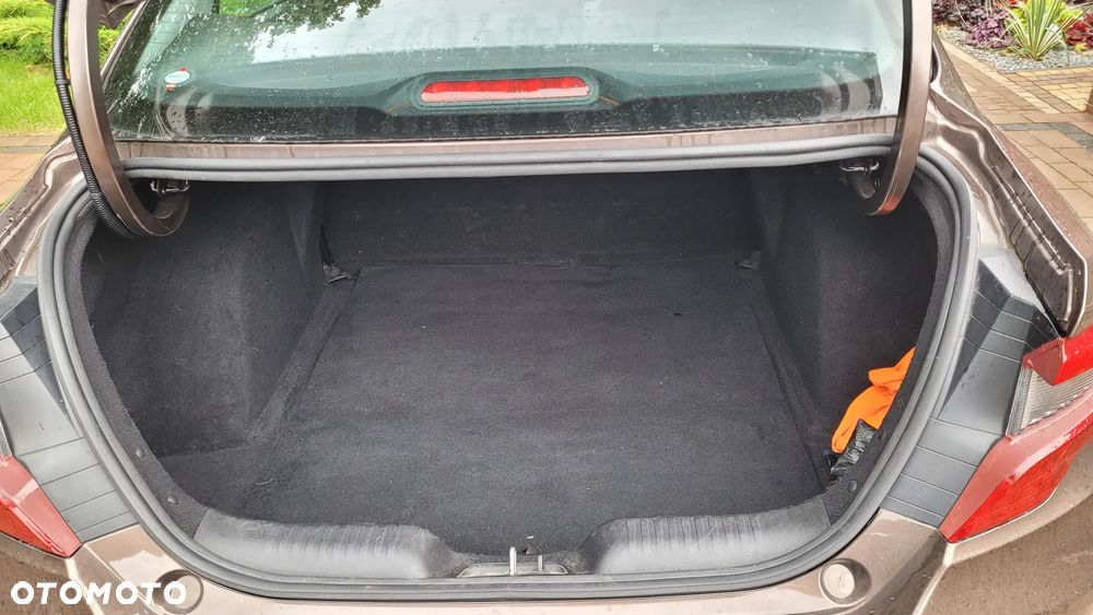 Fiat Tipo - 12