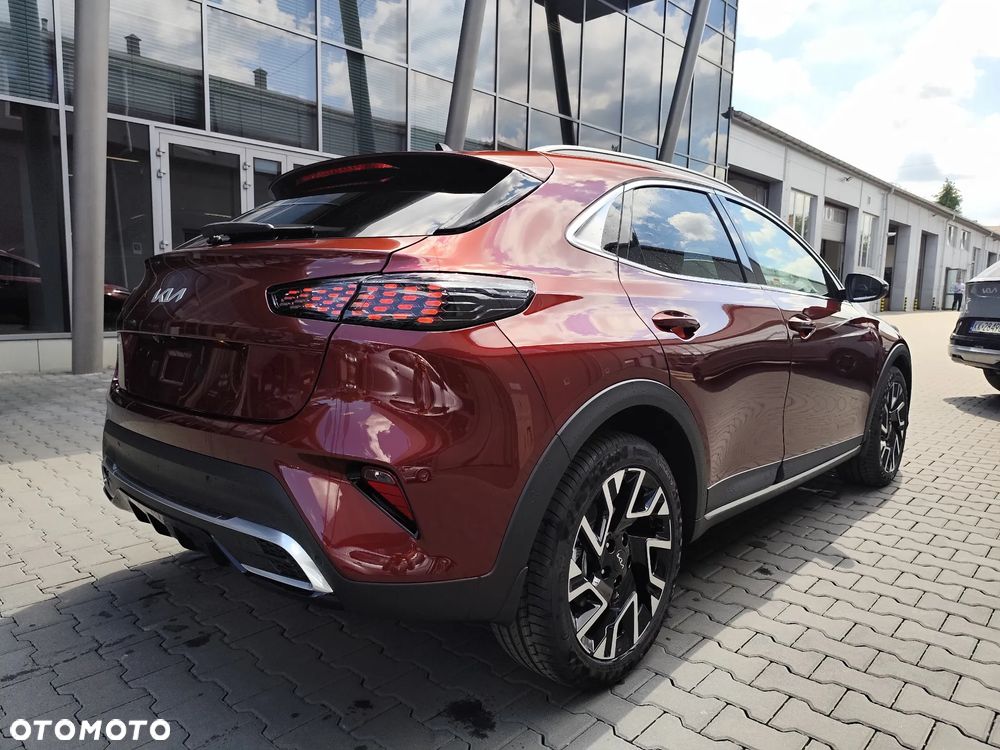 Kia XCeed 1.6 T-GDI Tribute DCT - 11