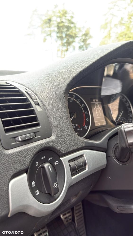 Skoda Octavia 2.0 TDI CR DPF RS - 8