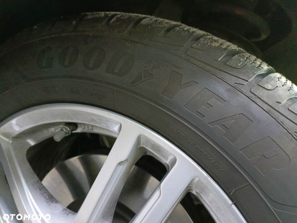 Ford Galaxy 2.0 TDCi Titanium - 14