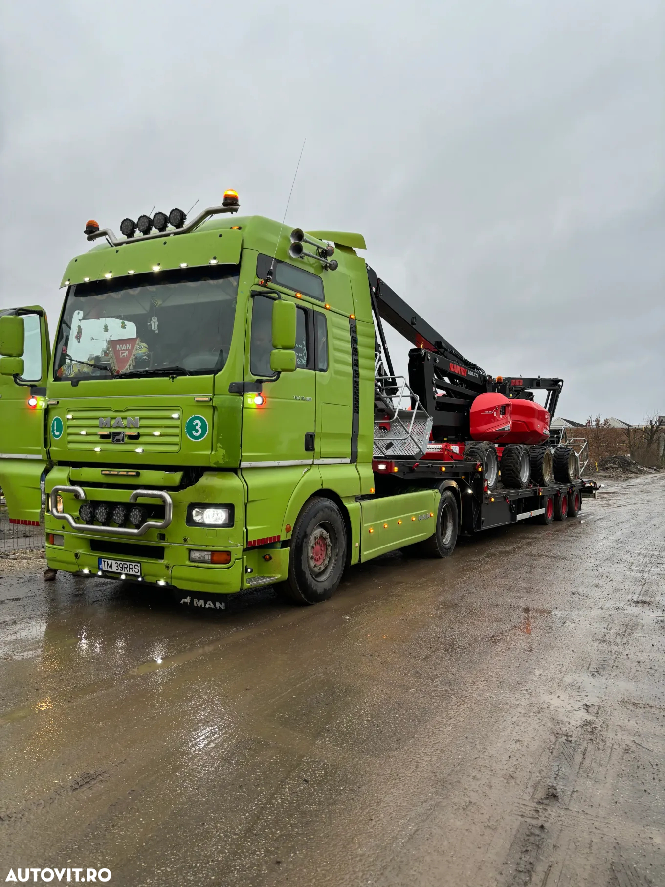 Inchirieri nacele cu brat diesel 4x4 Manitou - 8