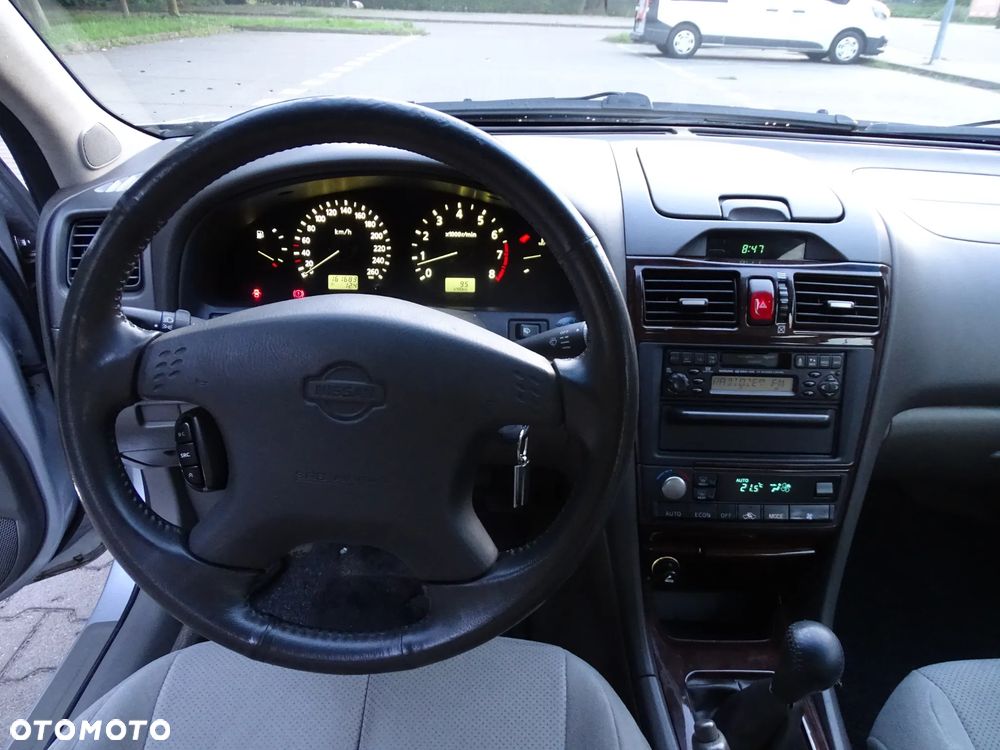 Nissan Maxima 2.0 Comfort - 20