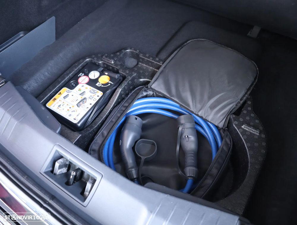 Ford Mustang Mach-E AWD PREMIUM - 53