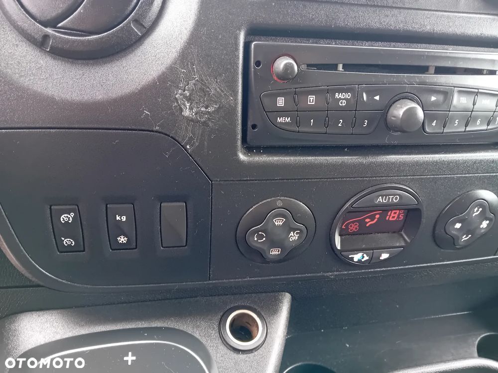 Renault Master - 26