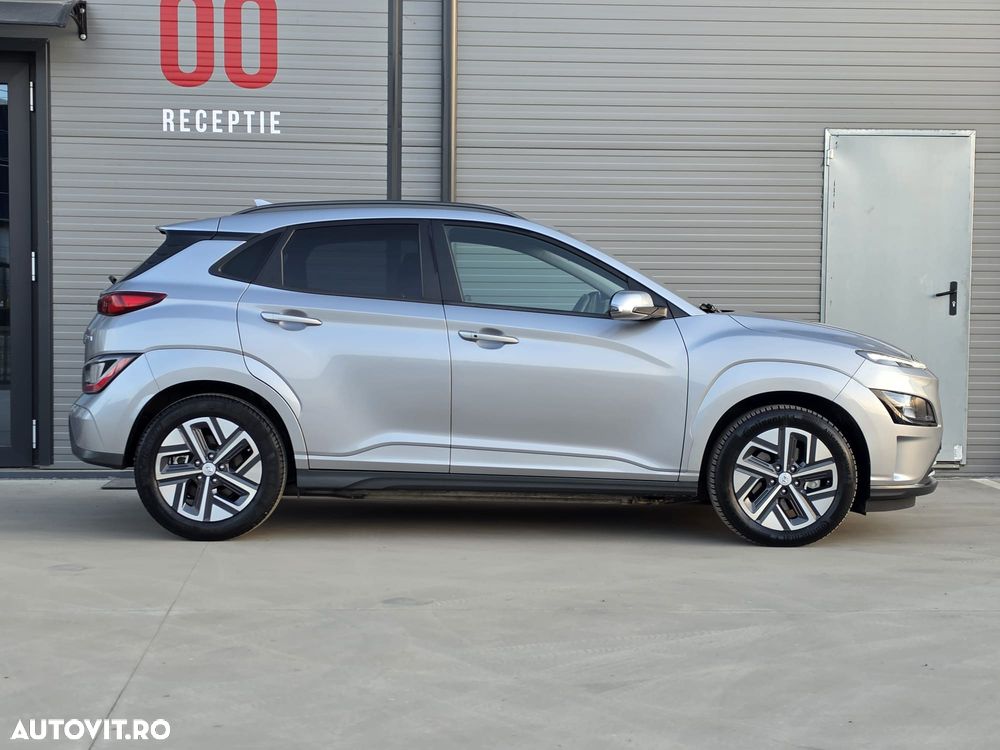 Hyundai KONA Business - 8