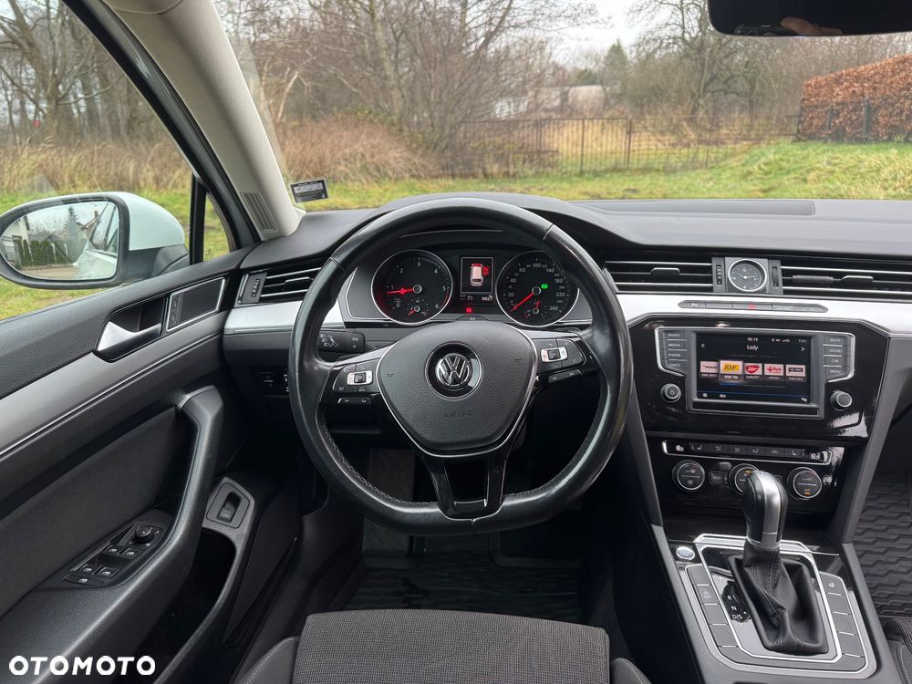 Volkswagen Passat 2.0 TDI (BlueMotion Technology) DSG Comfortline - 6