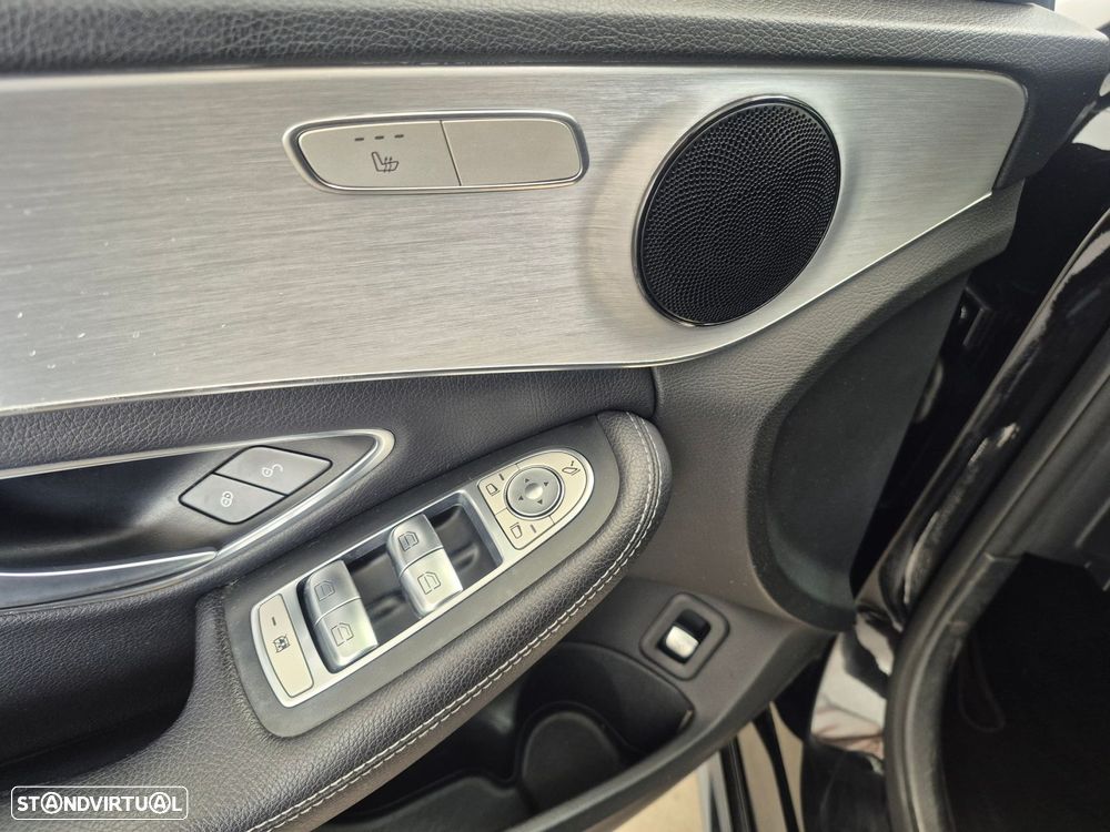 Mercedes-Benz C 220 d 4Matic 7G-TRONIC AMG Line - 10