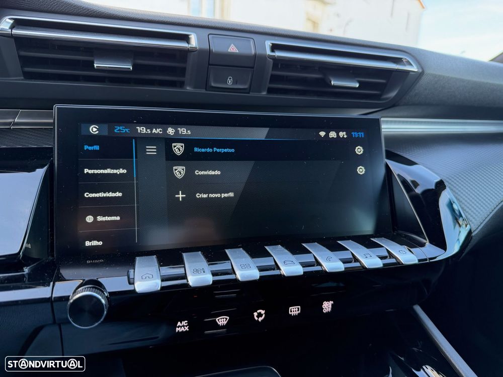 Peugeot 508 SW 1.6 Hybrid Allure e-EAT8 - 39