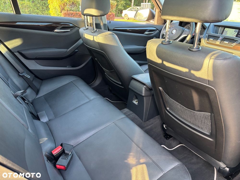 BMW X1 xDrive20d - 23