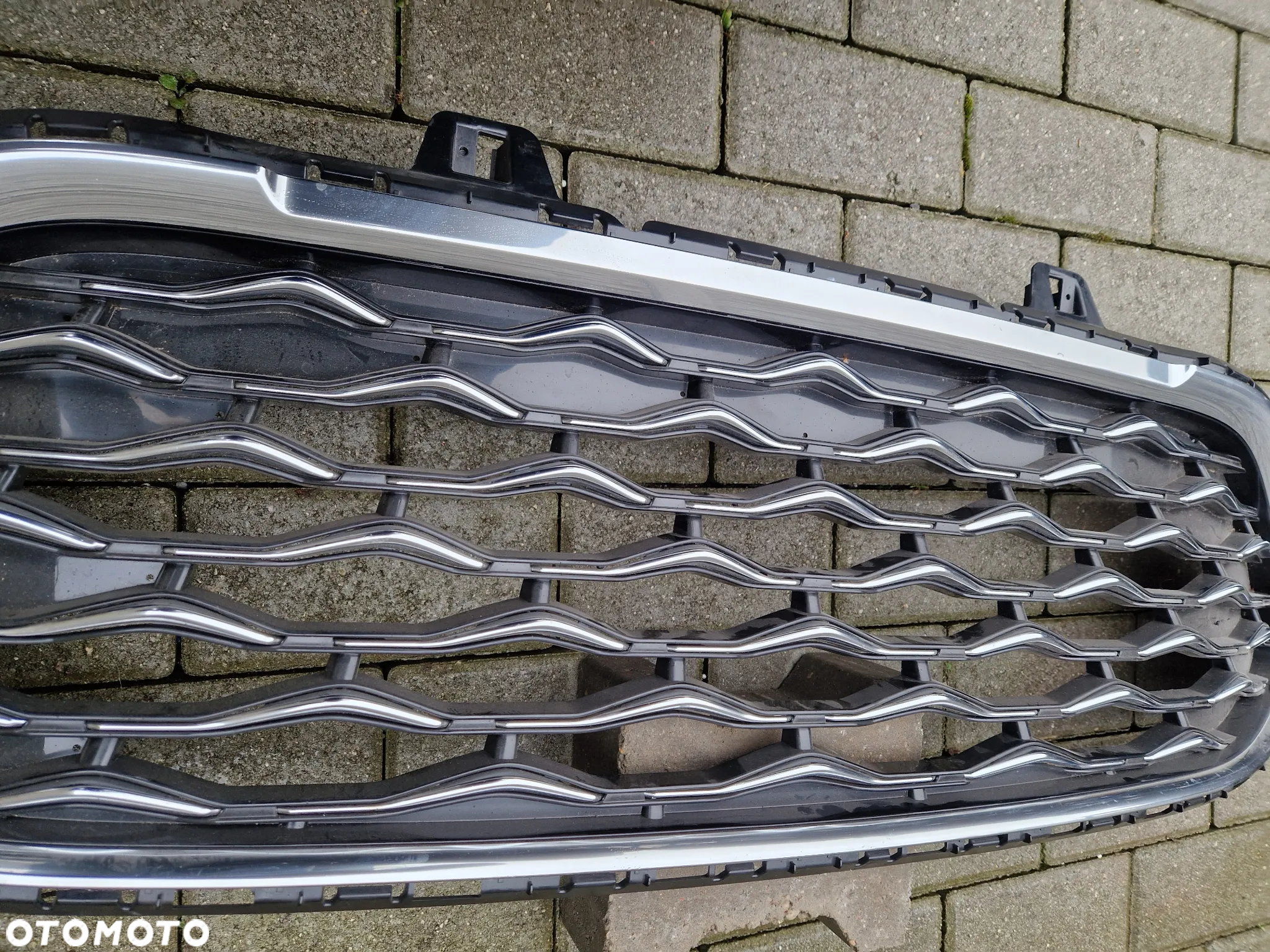 Grill Atrapa Ford Kuga mk3 vignale - 5