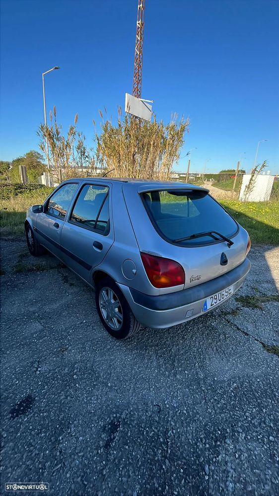 Ford Fiesta 1.25 Ghia - 3