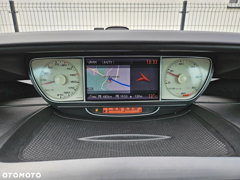 Peugeot 807 2.0 HDi Premium - 25