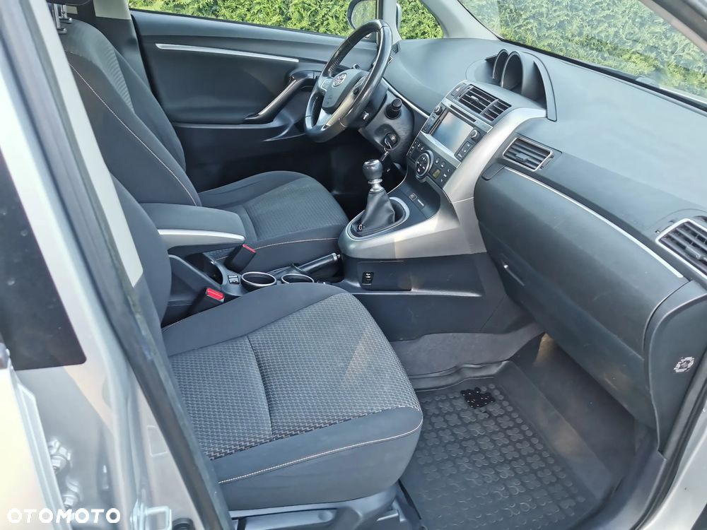 Toyota Verso 1.8 Premium 7os EU6 - 7