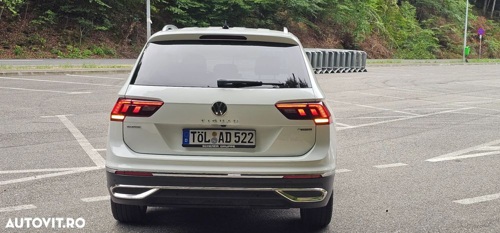 Volkswagen Tiguan 2.0 TDI SCR DSG 4Motion R-Line - 9