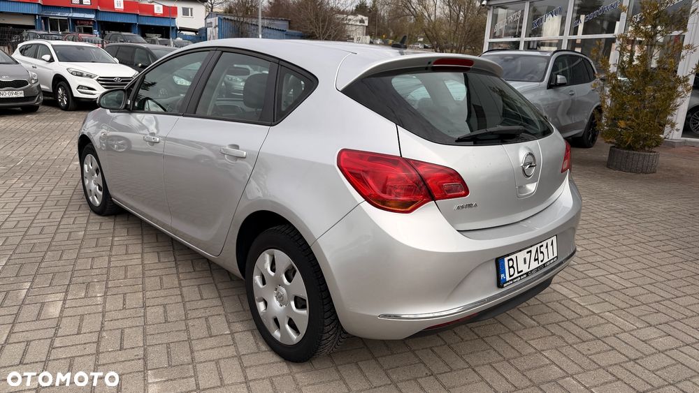 Opel Astra 1.4 T Cosmo - 2
