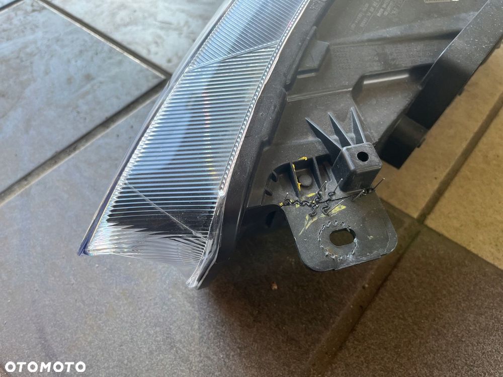Lampa prawa przednia FORD FOCUS MK4 IV LIFT LED - 10