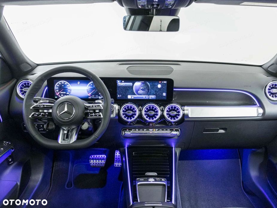 Mercedes-Benz GLB - 6
