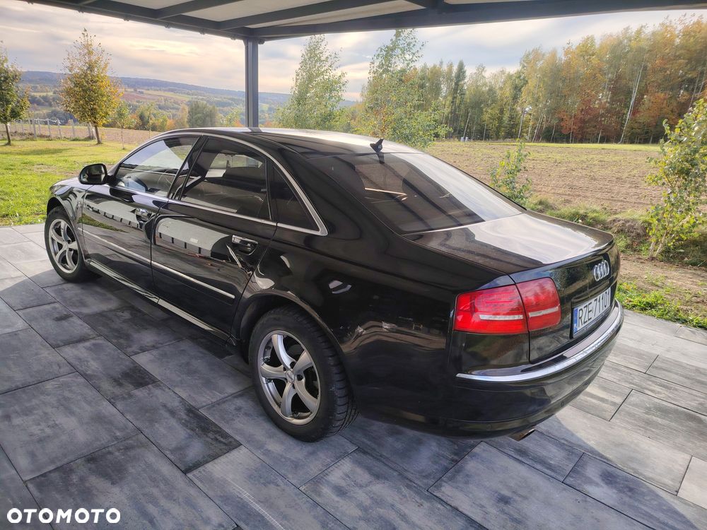 Audi A8 - 5