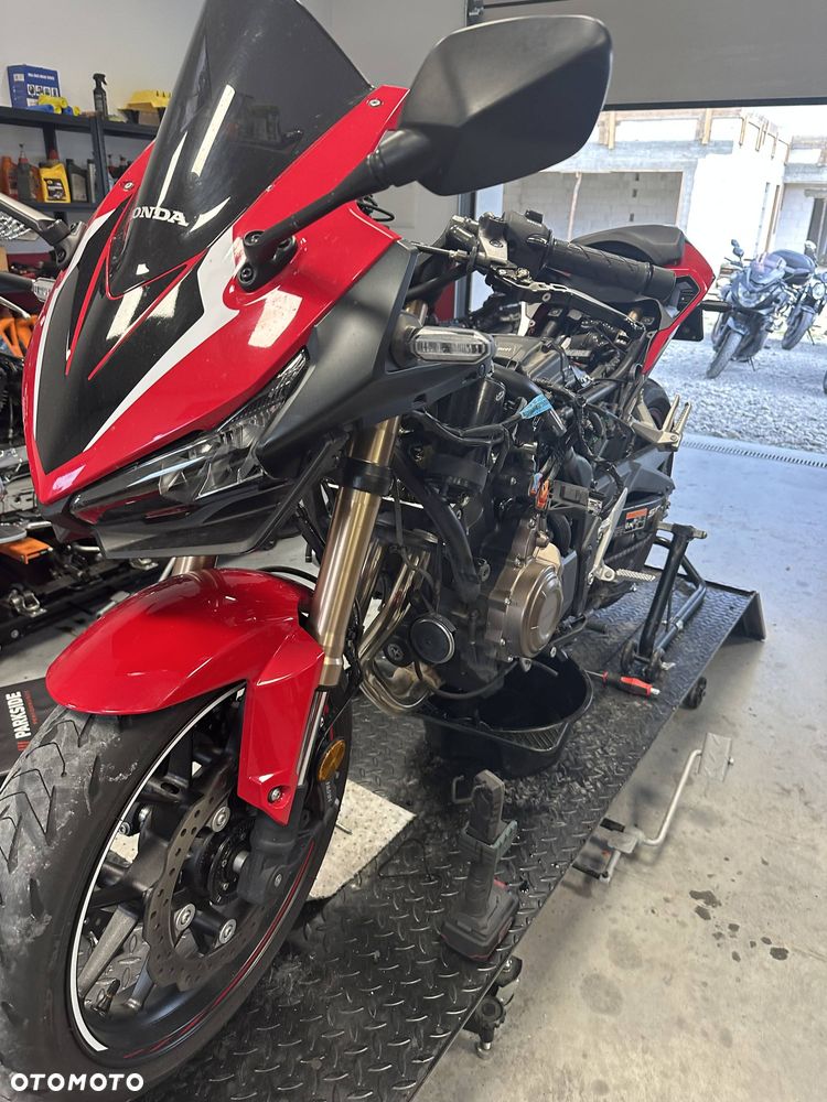 Honda CBR - 27