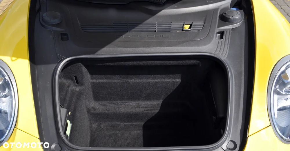 Porsche 911 Carrera S 50 Jahre - 35