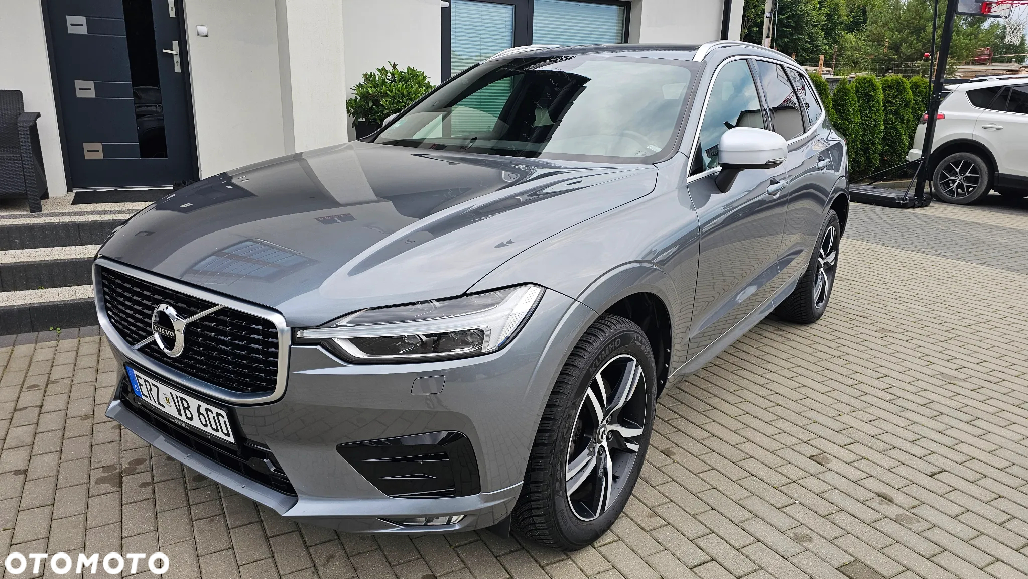 Volvo XC 60 D4 R-Design - 26