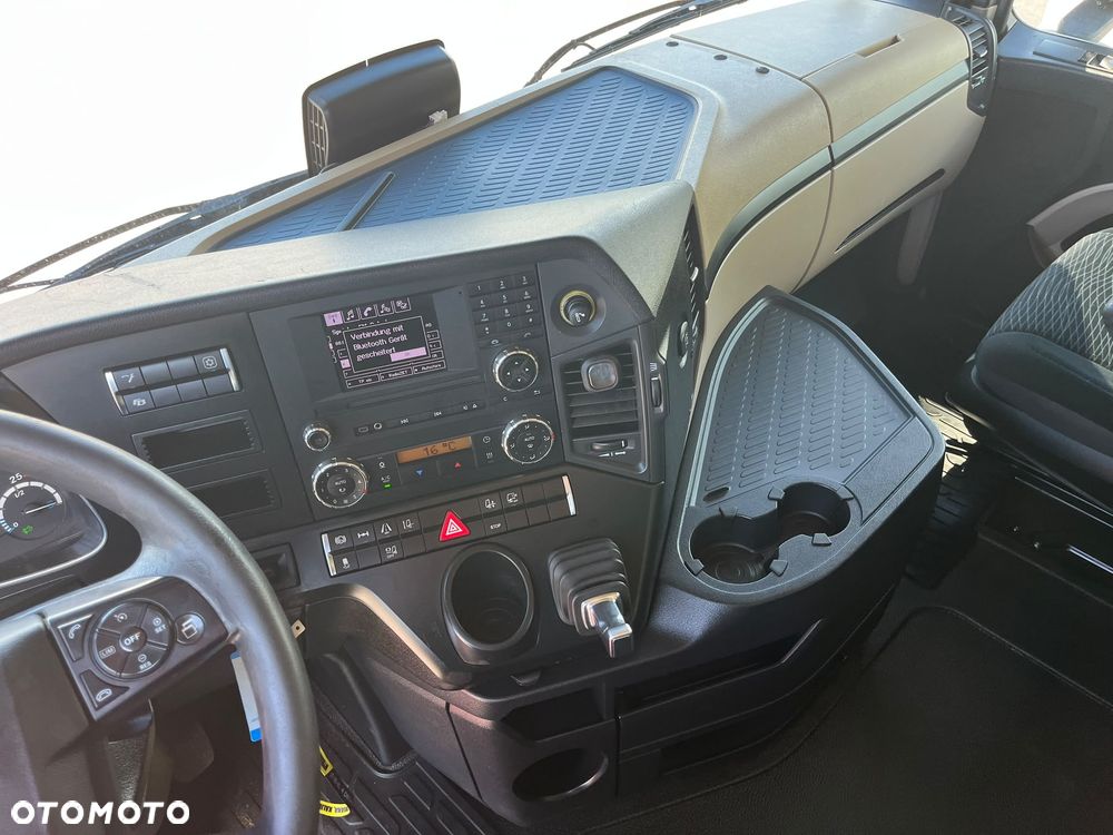 Mercedes-Benz Wynajem MERCEDES ACTROS LOW DECK - 21