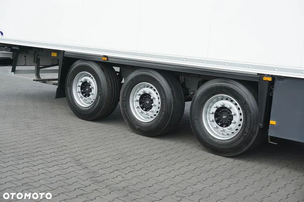 Schmitz Cargobull CHŁODNIA / CARRIER VECTOR 1550 - 9