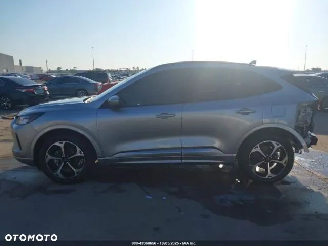 Ford Escape - 9