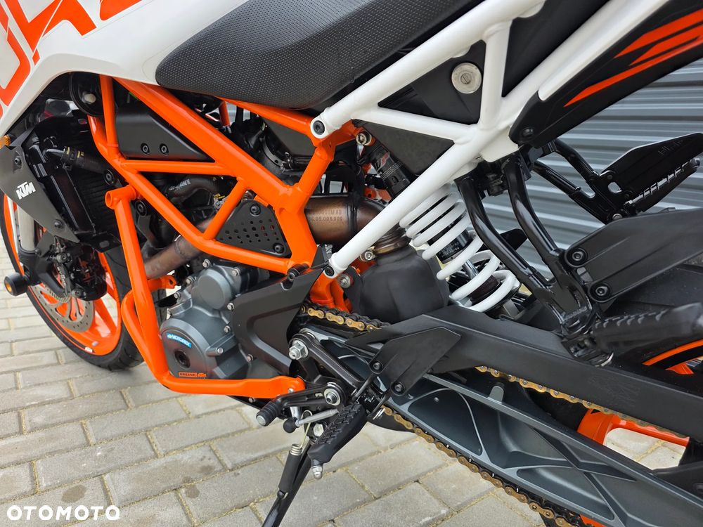 KTM Duke - 15