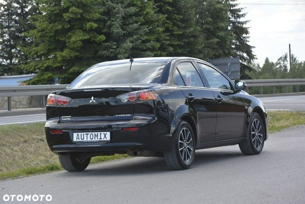 Mitsubishi Lancer 1.6 - 9