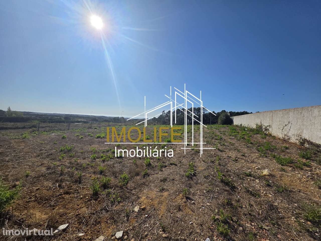 Terreno para construção de 4 moradias geminadas - Grande imagem: 3/11