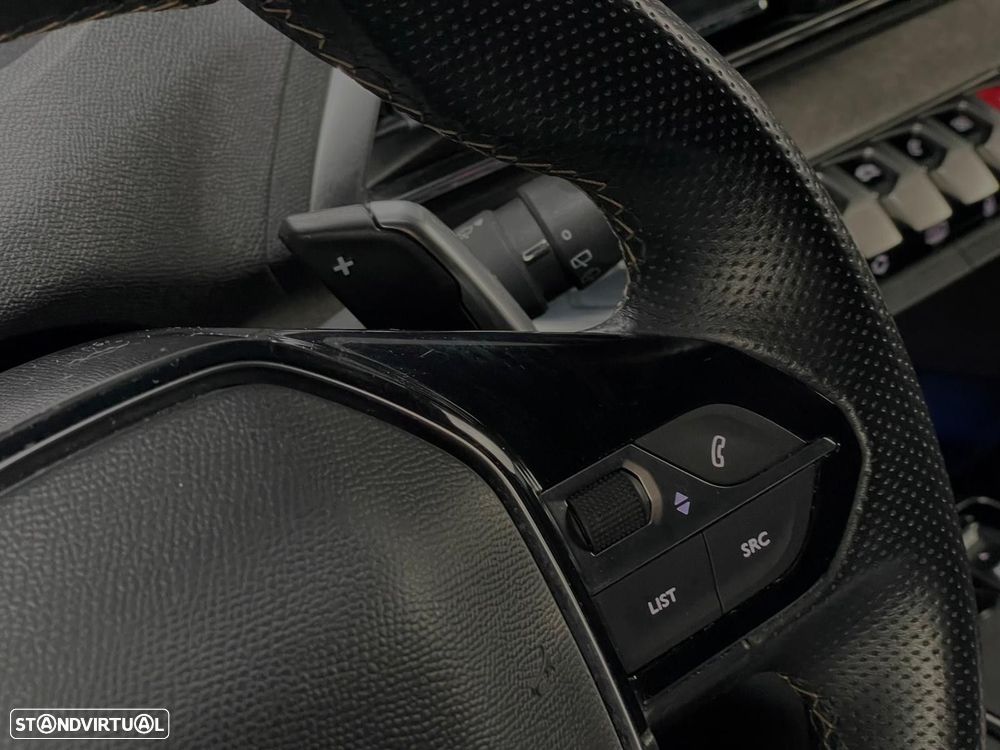 Peugeot 3008 1.6 Hybrid GT e-EAT8 - 16