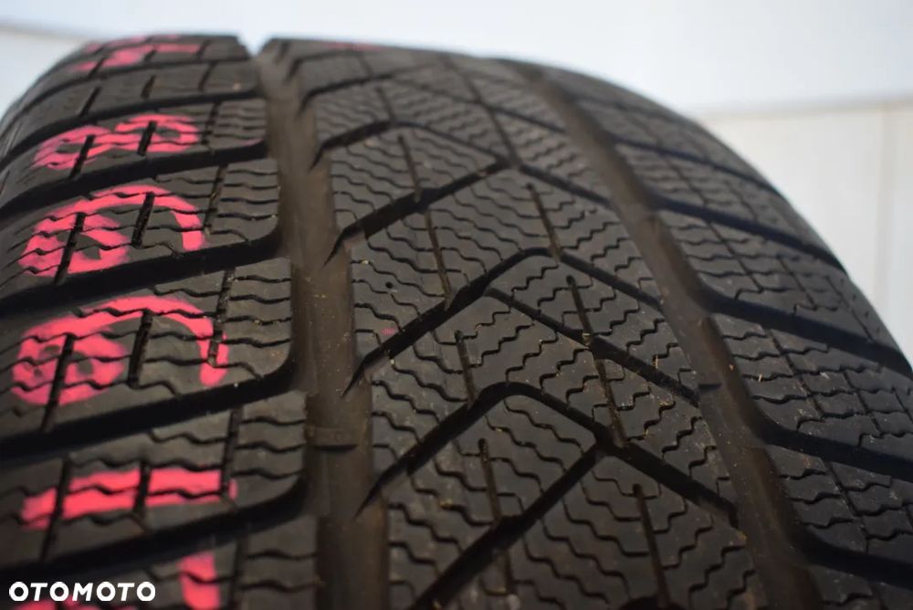R18 245/45 Pirelli Sottozero 3 Seal Inside Wysyłka gratis! - 2