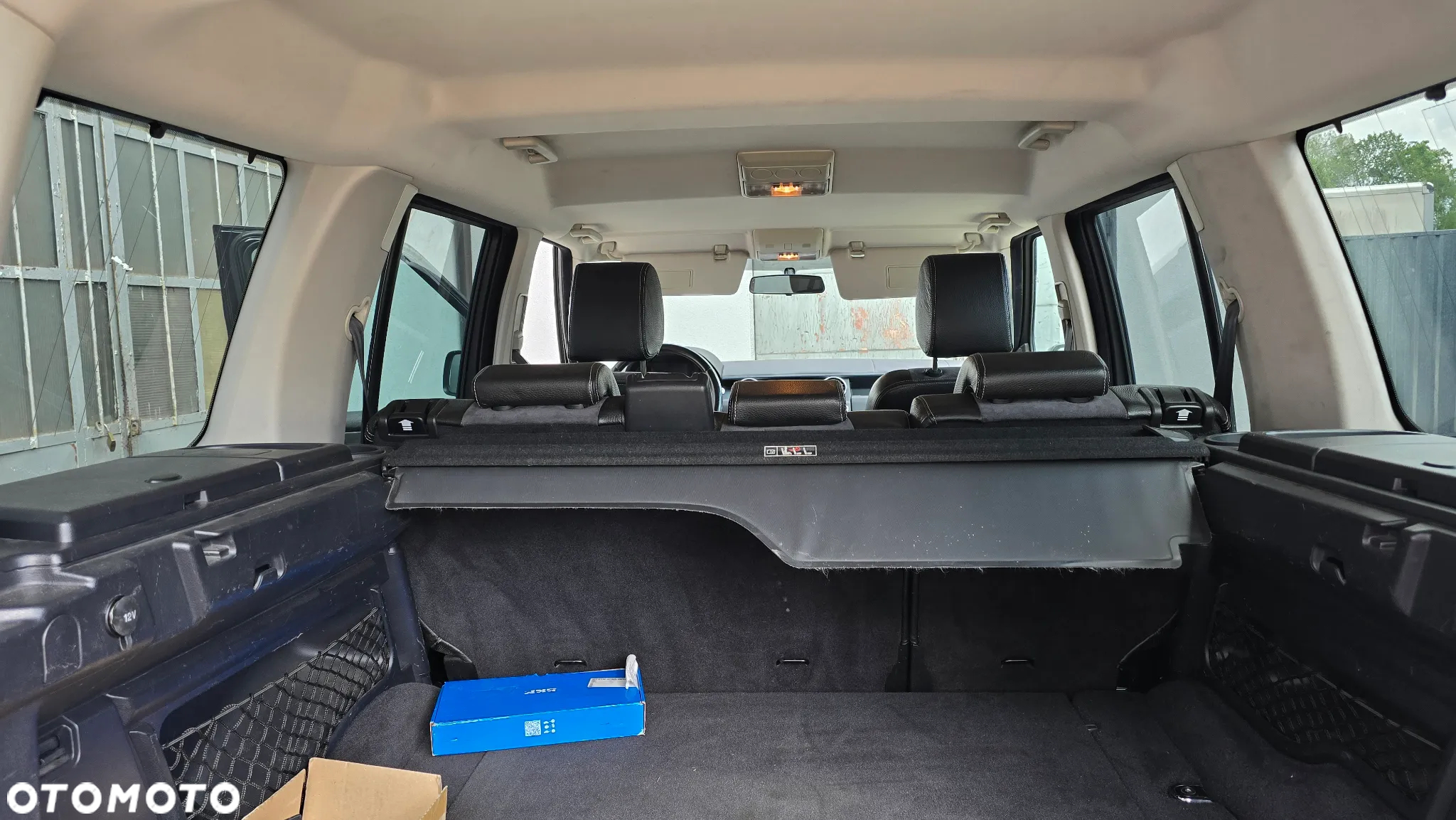 Land Rover Discovery IV 3.0D V6 S - 9