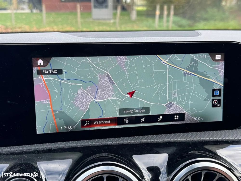 Mercedes-Benz A 250 Limousine e AMG Line - 13