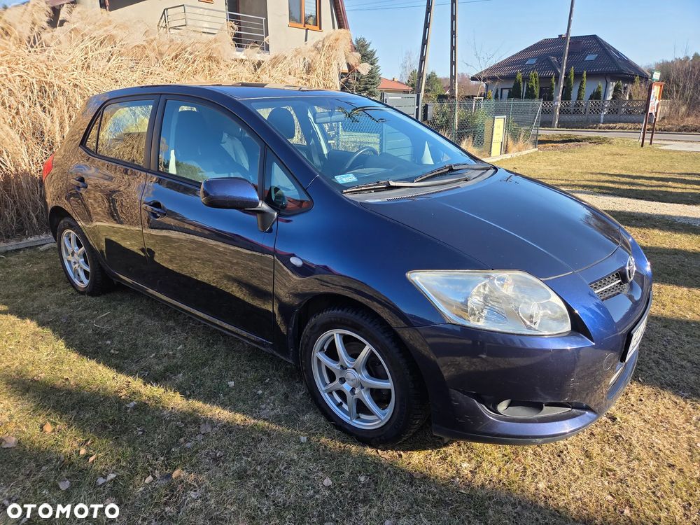 Toyota Auris 1.6 VVT-i Team - 4