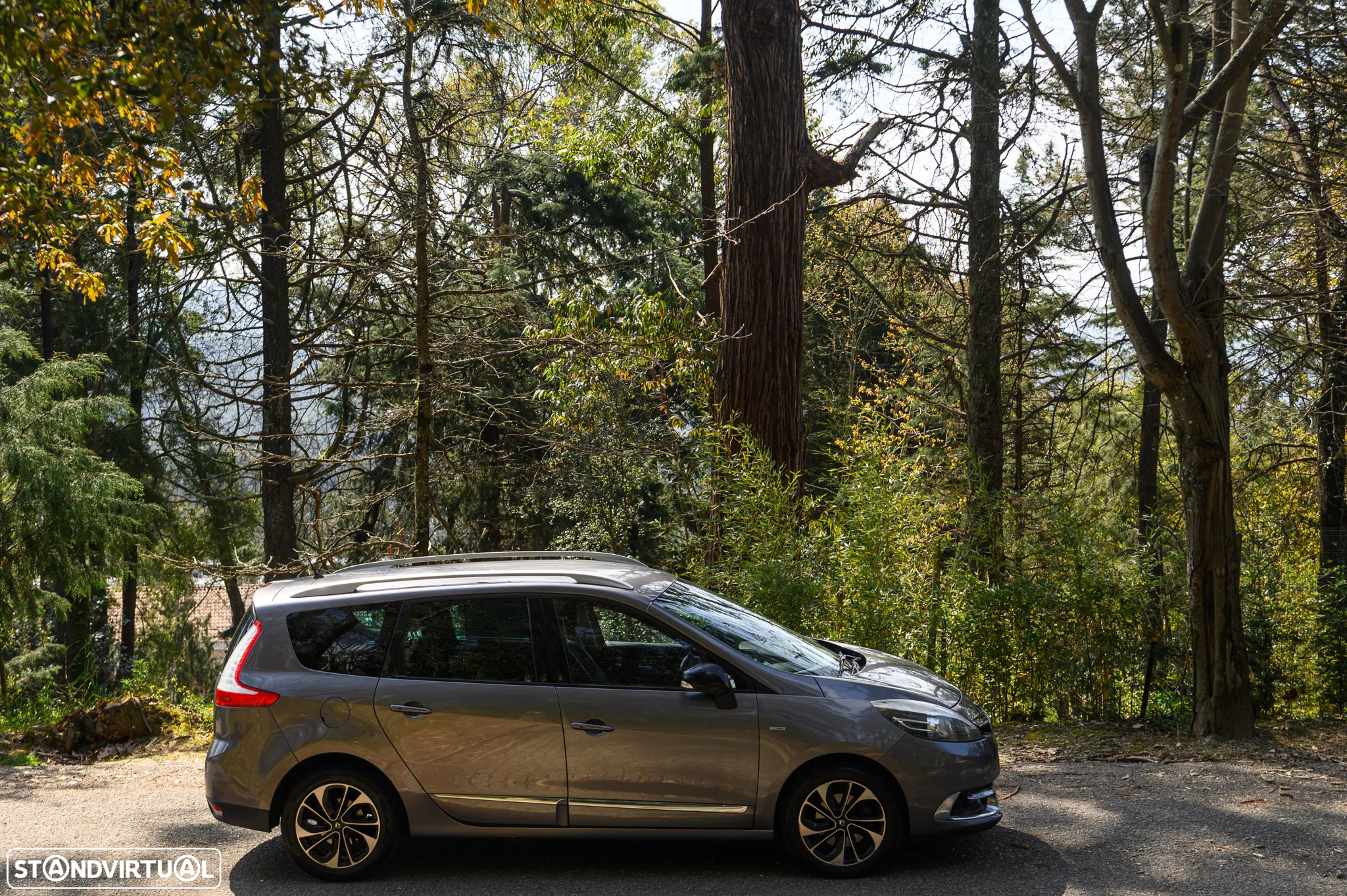 Renault Grand Scénic ENERGY dCi 110 EDC BOSE EDITION - 3