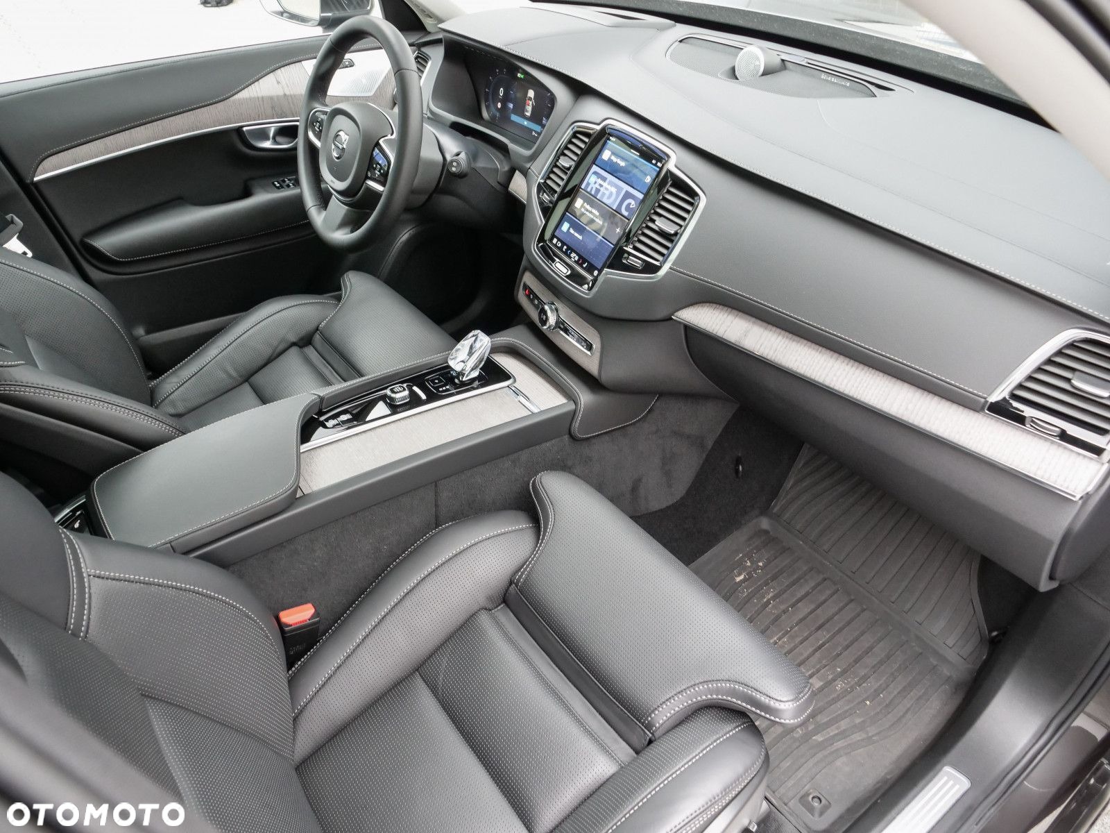 Volvo XC 90 - 34