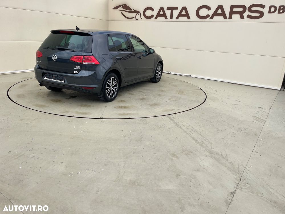 Volkswagen Golf 1.2 TSI BlueMotion Technology Allstar - 15