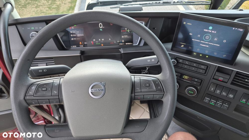 Volvo VOLVO///FH///500///2023/// GLOBETROTTER///XXL/// VIRTUAL COCPIT///FULL LED///ALUFELGI///KLIMATYZACJA POSTOJOWA///ZABUDOWY MIĘDZYOSIOWE///STAN BARDZO DOBRY - 28
