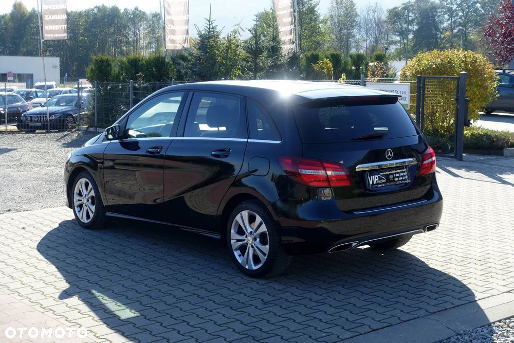 Mercedes-Benz Klasa B 180 7G-DCT Style - 7