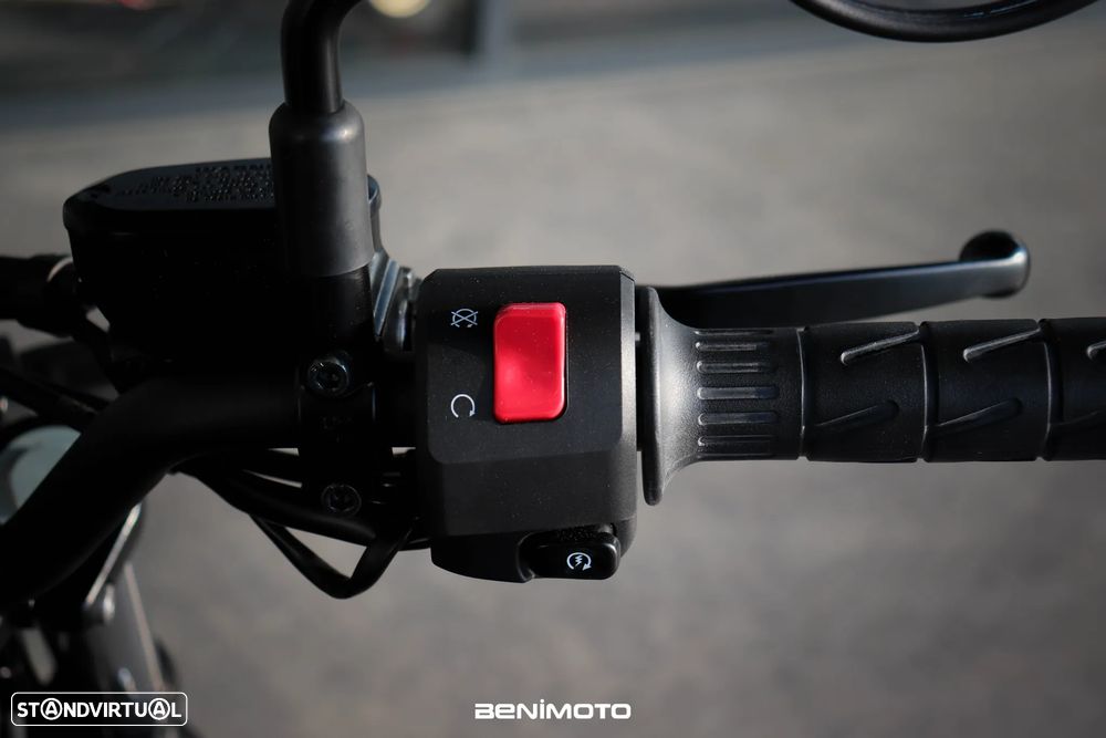 Kawasaki Eliminator 500 - 11