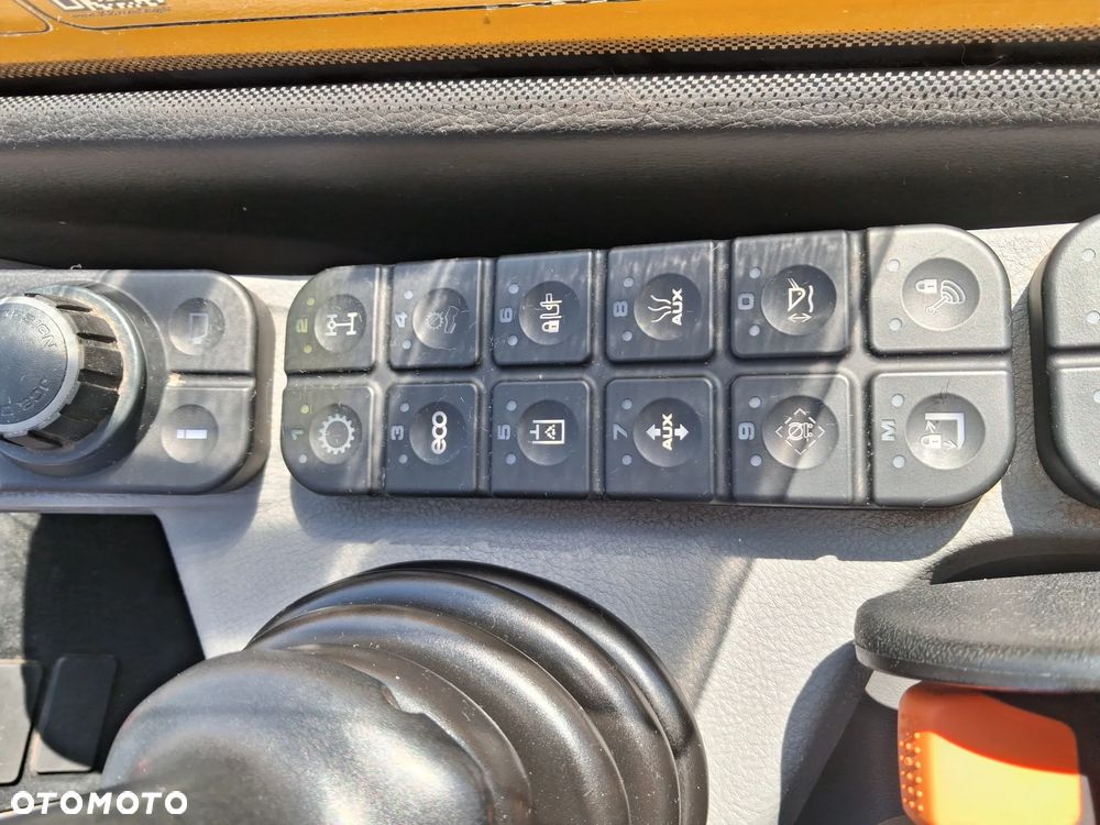 JCB 538-60 AGRI SUPER DUALTECH VT - 12