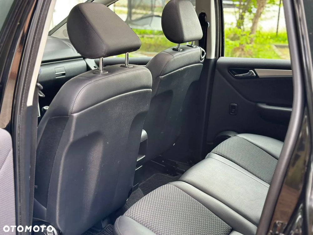 Mercedes-Benz Klasa A 160 BlueEFFICIENCY Avantgarde - 26